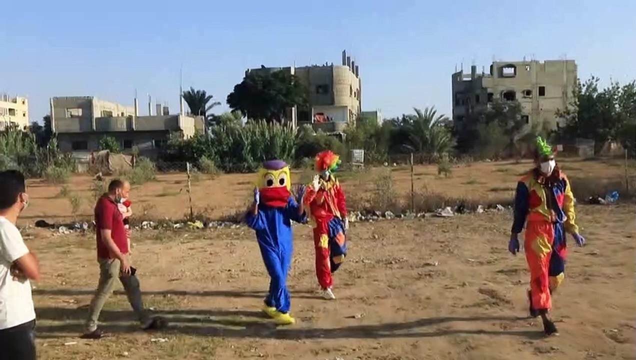 مهرجون يرفهون عن أطفال غزة في فترة الحجر المنزلي