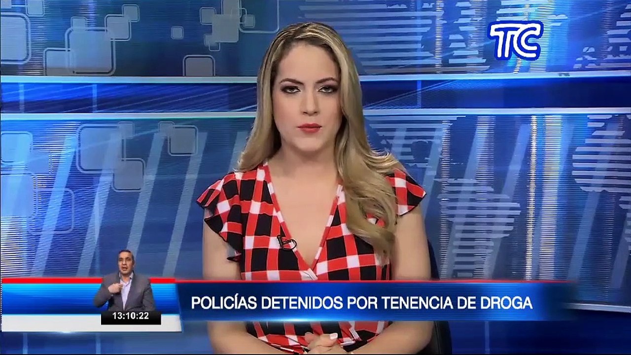 Dos policías fueron detenidos en posesión de droga, el alcaloide fue encontrado en el carro de los agentes