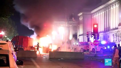 Etats-Unis  à Kenosha, Donald Trump soutient la police et criminalise les manifestants