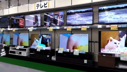 Yamada Denki TVs in Japan!