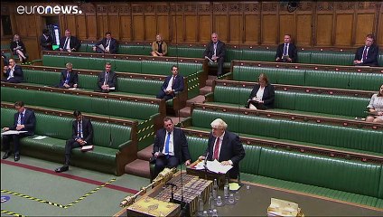 Regno Unito, record di sbarchi dei migranti sulle coste inglesi: Boris Johnson corre ai ripari