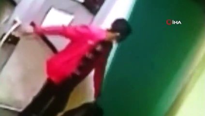 Ayakkabı hırsızı kamerada