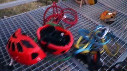 2 bin 300 rakımda zipline hattına kurdukları hamakla keyif yaptılar