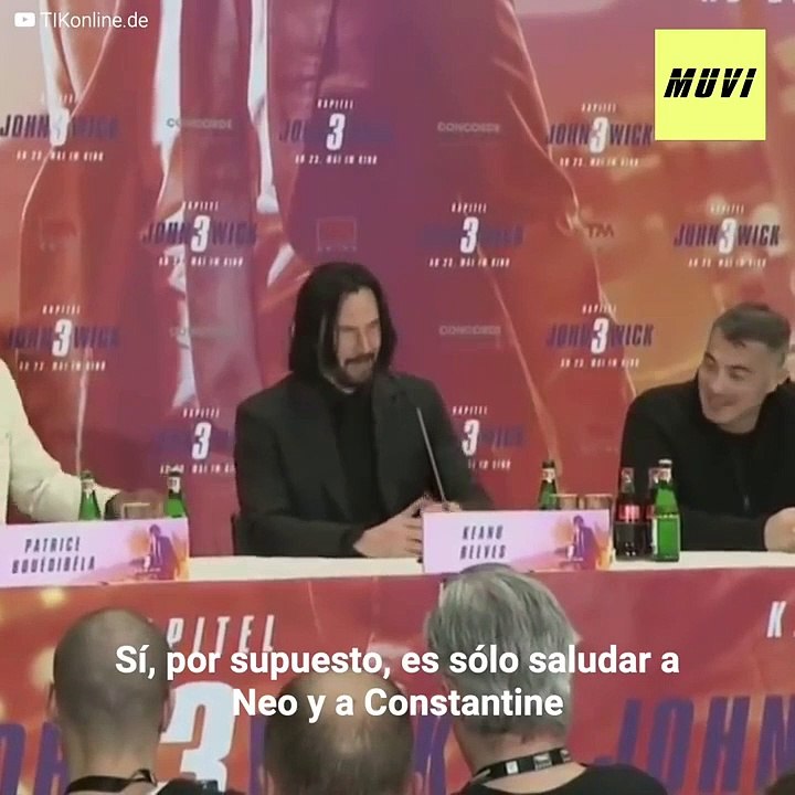 El hermoso gesto de Keanu Reeves con una fan durante una entrevista