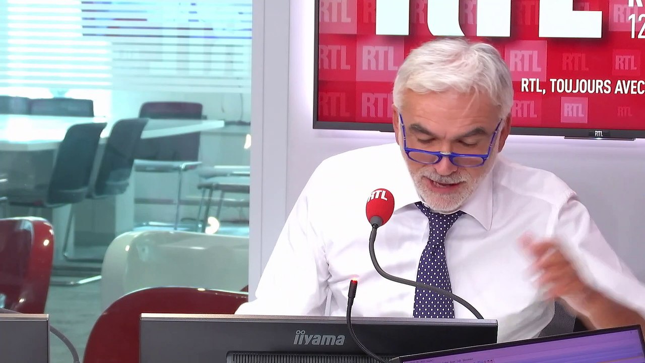 Les infos de 12h30 - Attentat de janvier 2015 : le profil de deux accusés examiné par la cour