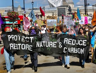 Polisi Tangkap Aktivis Extinction Rebellion di London