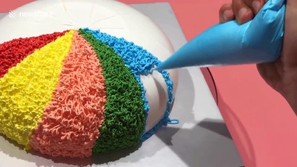 Vietnamese baker shows off their top five creative cake designs