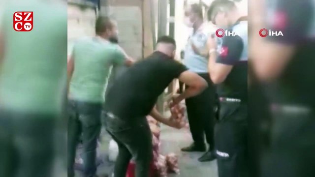 İşportacı ile zabıta memurları birbirine girdi