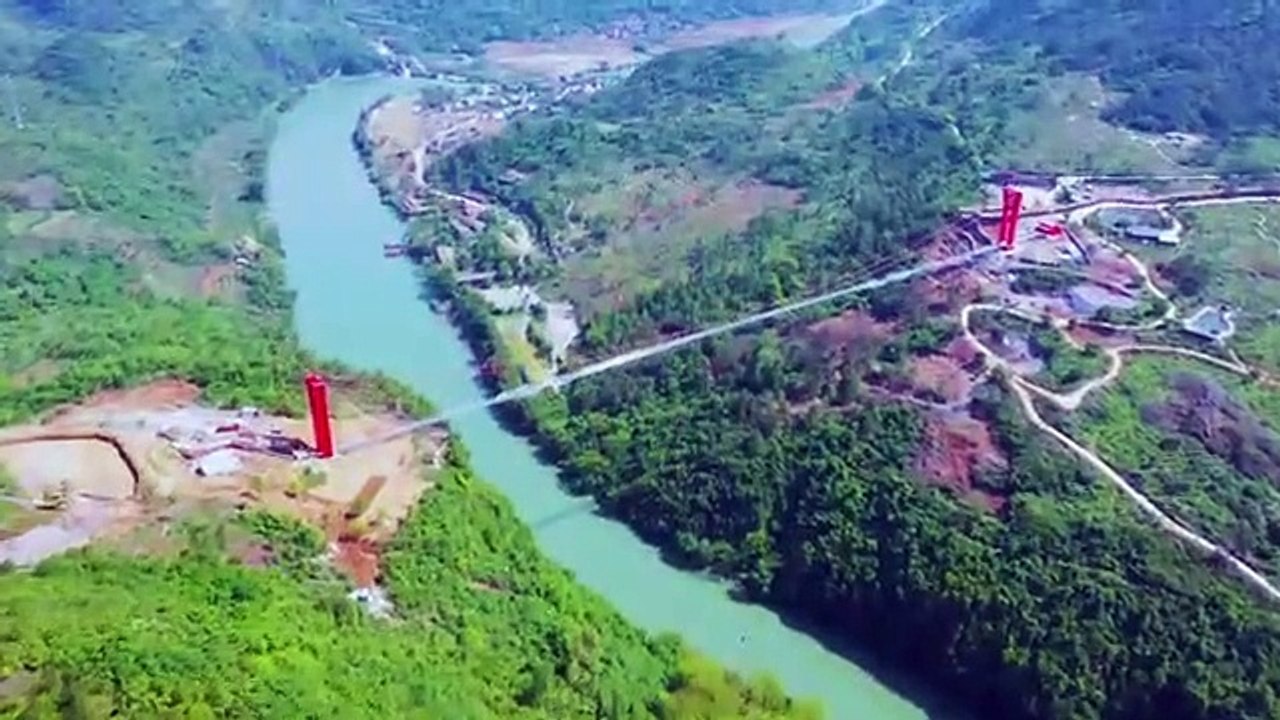 Le plus long pont de verre au monde