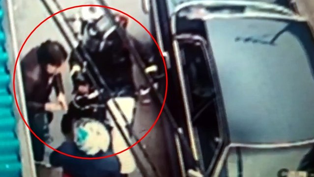 Así roban a sus víctimas delincuentes que se movilizan en motos