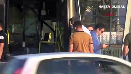 Seyir halindeki metrobüse kurşun isabet etti