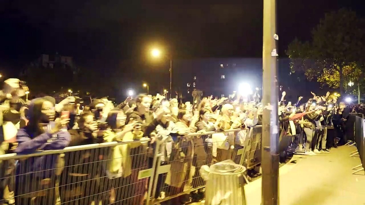 AT THE CELINE SHOW, EPIC MELTDOWN FOR Lisa 리사 ลิซ่า from BLACKPINK 블랙핑크 by Loic Prigent