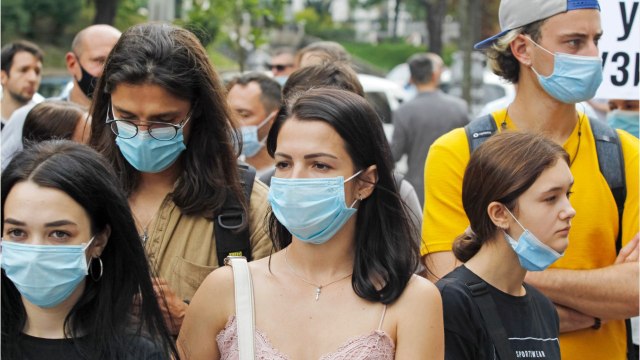 Wearing A Face Mask Also Protects You From The Flu