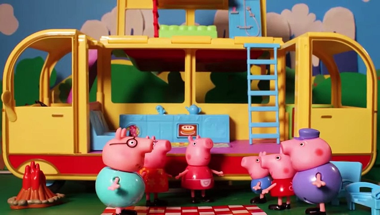 Peppa Pig  Official Channel _  Peppa Pig Stop Motion - Games at Peppa Pig's Playgroup
