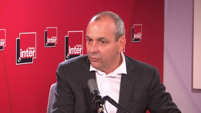 Laurent Berger : Le mot me révulse : ensauvagement , ça voudrait dire qu'il y ait des sauvages. Gérald Darmanin est trop intelligent pour ne pas maîtriser ses mots, je me dis que ce mot a été utilisé parce qu'il avait un intérêt pour eux.