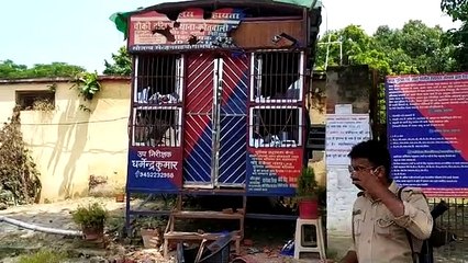 बलिया: रसड़ा काेटवारी माेड़ पर चक्का-जाम कर पुलिस -प्रशासन मुर्दाबाद के लगे नारे