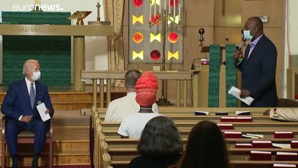 Joe Biden telefonon beszélt az intenzívről kikerült Jacob Blake-kel