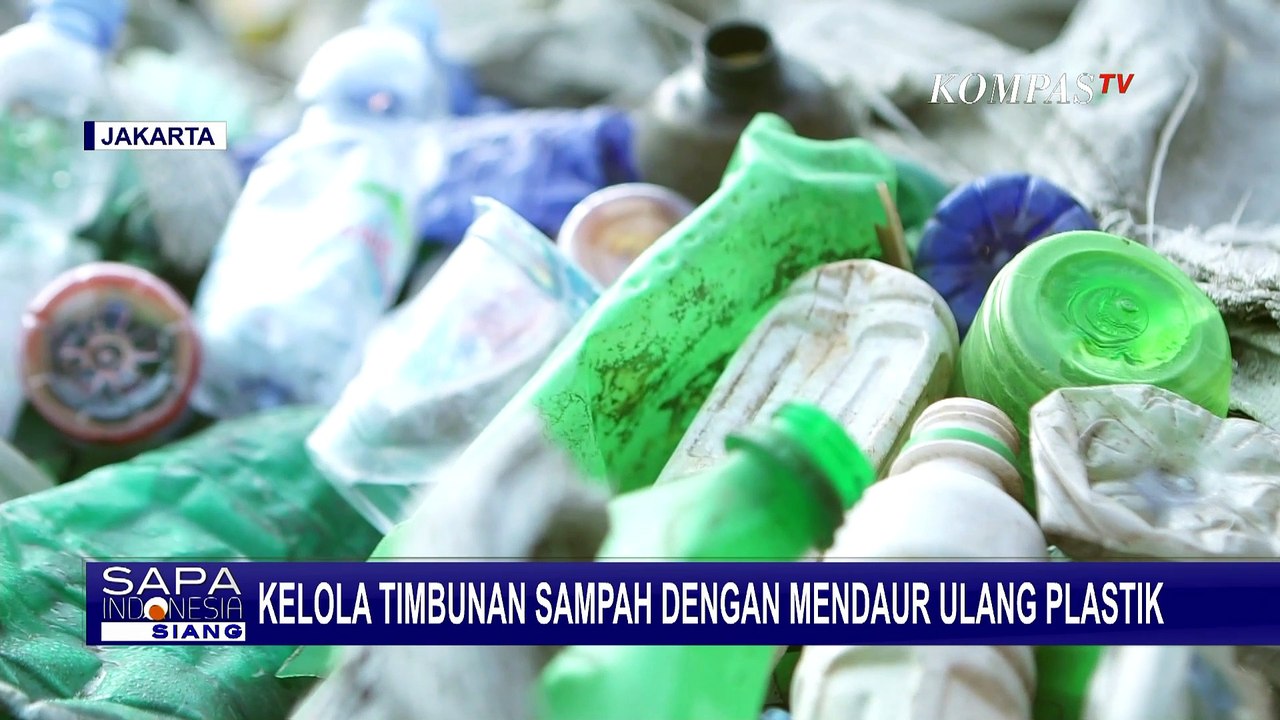Kelola Timbunan Sampah dengan Mendaur Ulang Plastik