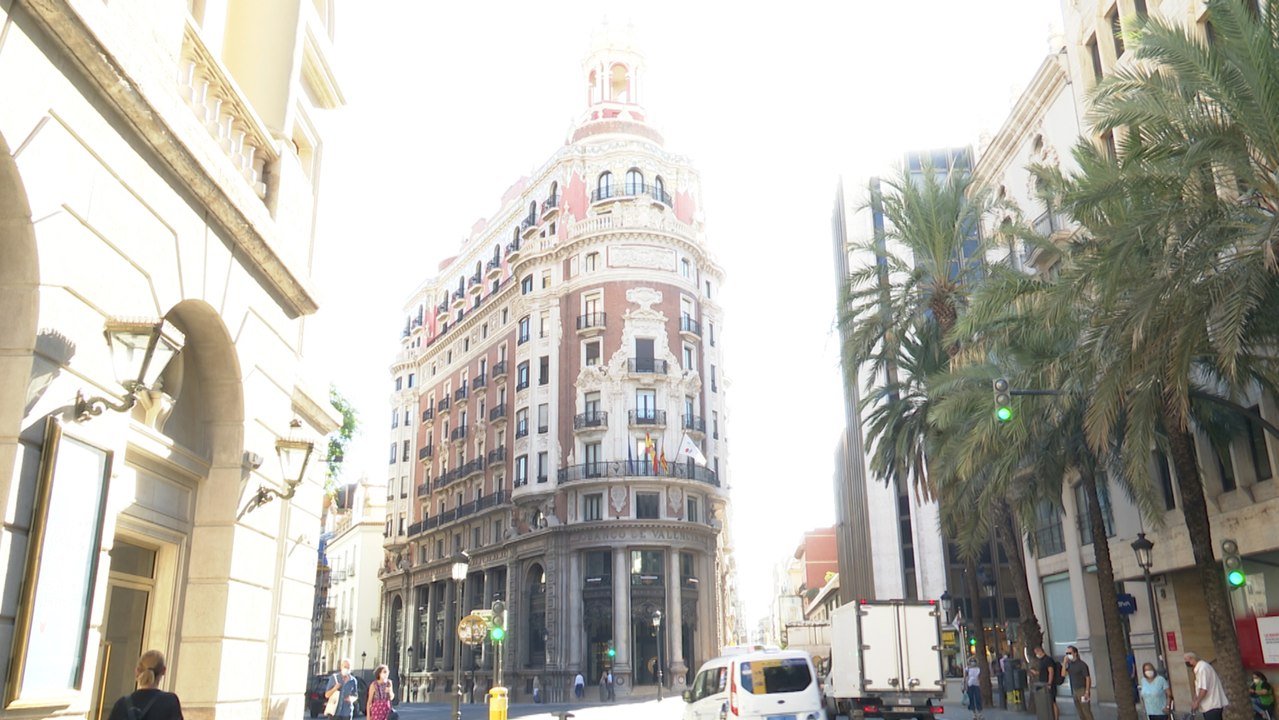 CaixaBank y Bankia negocian una posible fusión