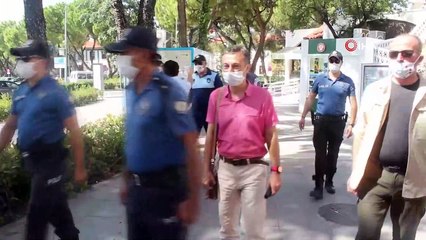 Menteşe'de kurallara uymayan işletmeler hakkında tutanak tutuldu