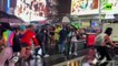 Etats-Unis: Regardez la voiture qui a foncé sur des passants lors d'une manifestation contre les violences policières à Times Square - VIDEO
