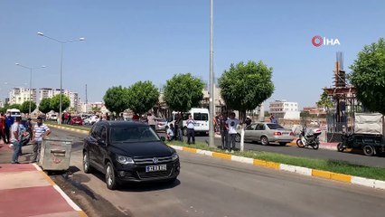Adıyaman'da 10 katlı binada yangın: 3 itfaiye eri dumandan etkilendi