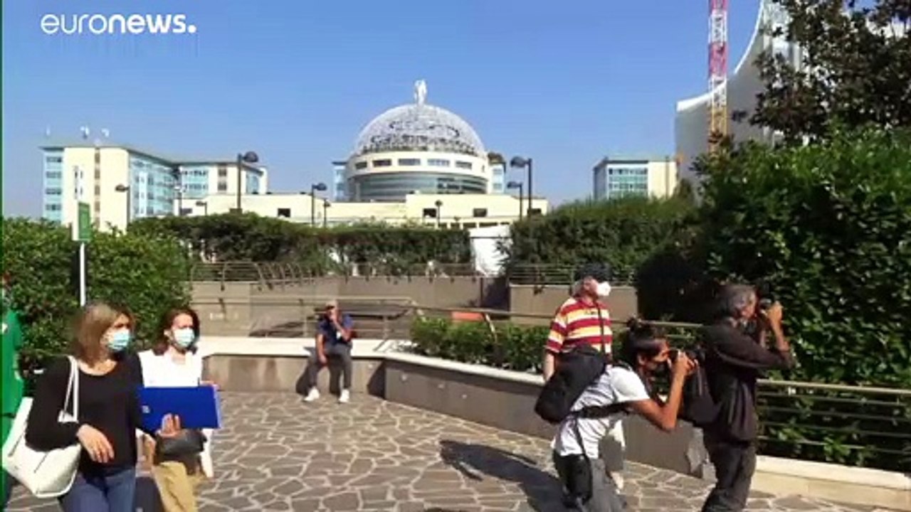 Italien: Silvio Berlusconi mit Covid-19 im Krankenhaus