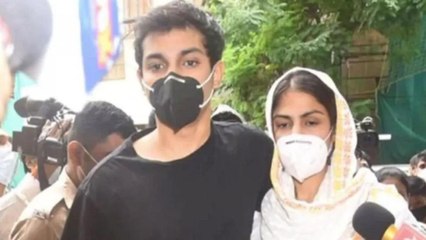 Showik Chakraborty admits to buy drugs for Sushant Singh