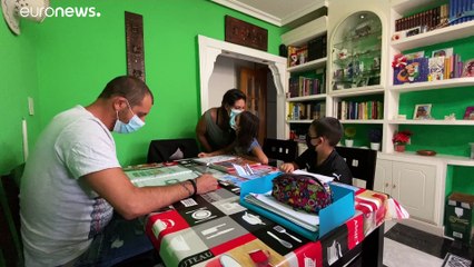 In Spagna genitori sul piede di guerra. Scuola nel caos
