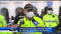 Más de 100 agentes policiales formaron parte de un operativo de control en el Centro Histórico de Quito