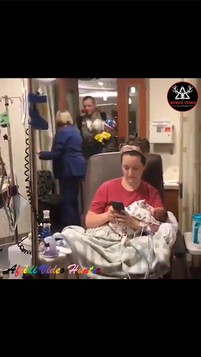 Soldiers coming home compilation I Soldiers Coming Home Surprise Compilation