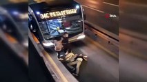 Bekçilerden kaçan şahıs üst geçitten metrobüs yoluna atladı