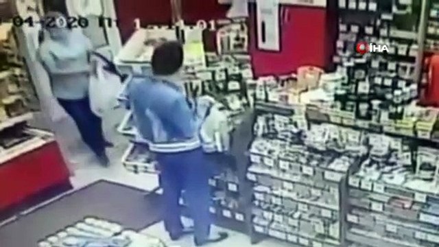 - Rusya’da eski koca dehşeti- Saldırgan koca, eski eşini 12 kez bıçakladı