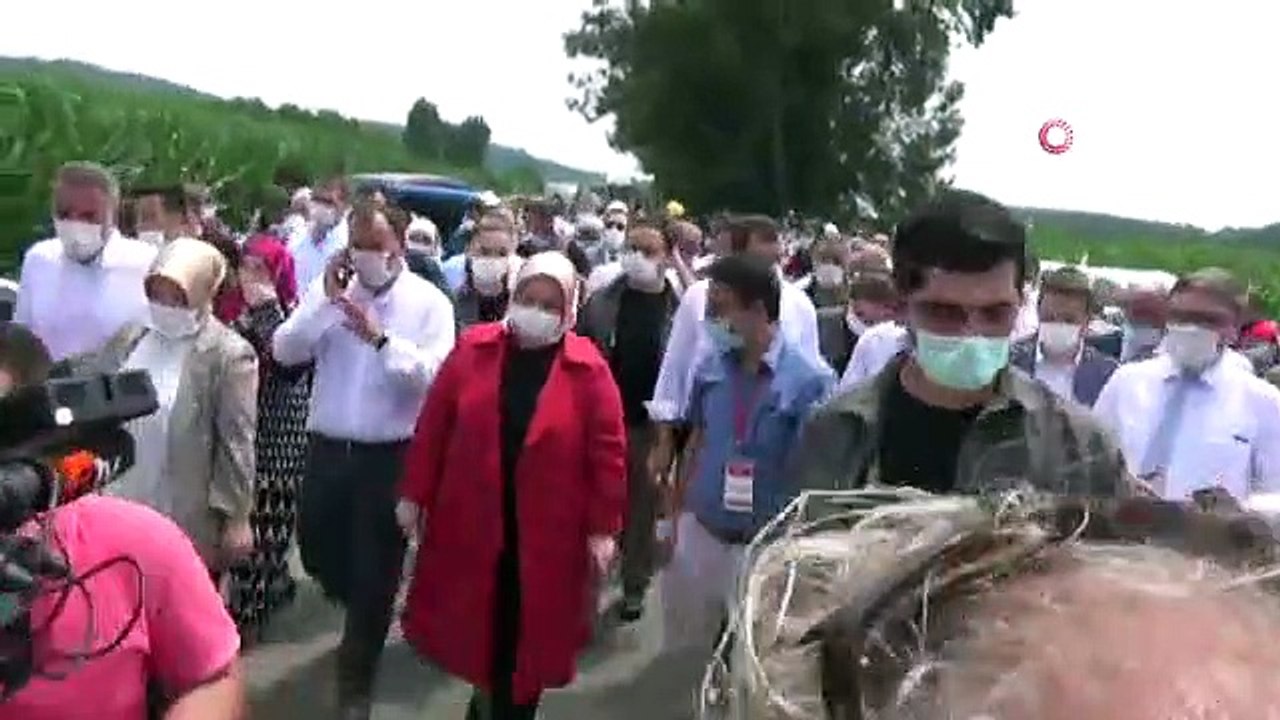 “Eylül ayı yaşlı ve engelli aylıklarını vatandaşlarımızın hesaplarına yatırmaya başladık”