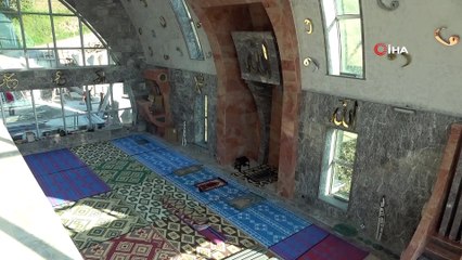 Bu caminin dünyada bir benzeri daha yok