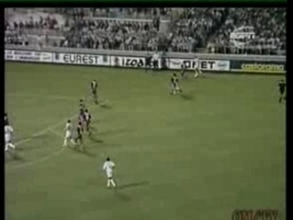 archive om-psg 90/91 cantona pour le 2-1