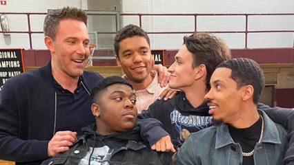 Ben Affleck y el elenco de The Way Back en Flash Fashion