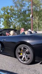 Wafa filmée le jour de son mariage avec Oliver, le 5 septembre 2020, par sa soeur Rania.