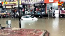 Inundações levam carros na cidade sagrada de Mathura, Uttar Pradesh, [Na Índia, 4 set 2020] #37