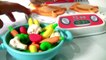 PLAY DOH Sizzlin' Stovetop DIY Make Burgers Bacon Eggs with Play-Doh Kitchen Creations Stove Set