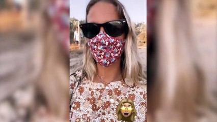 María Pombo luce tripa de embarazada en una nueva escapada a la playa