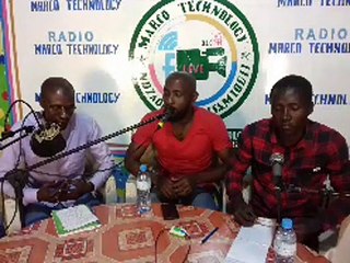 Zagga Ndzogna Radio Marco Technologie Facebook fm  live Ndzaouzé 93.0 .