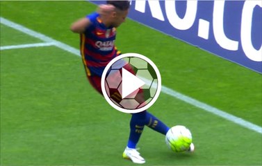 Rabona de espaldas y taco ¡Que jugada por Dios!