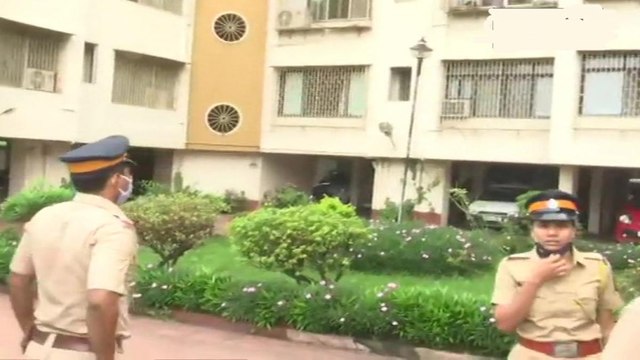 SSR case: NCB reaches Rhea Chakraborty's house