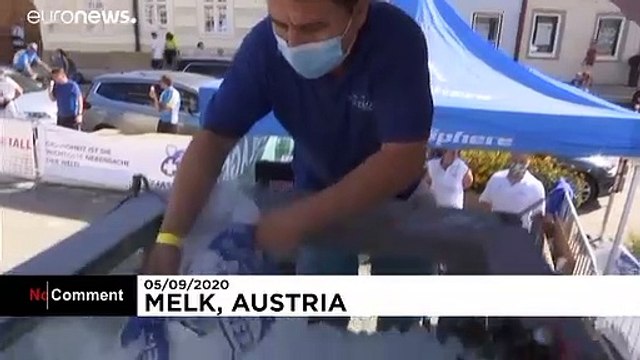 Austrian breaks world record with extreme ice feat