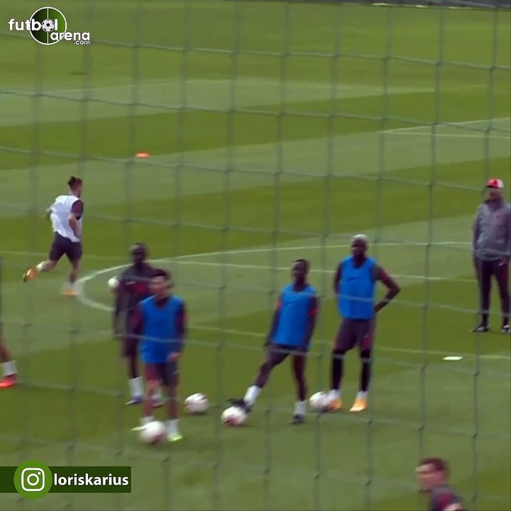 Loris Karius yeni sezona hazırlanıyor