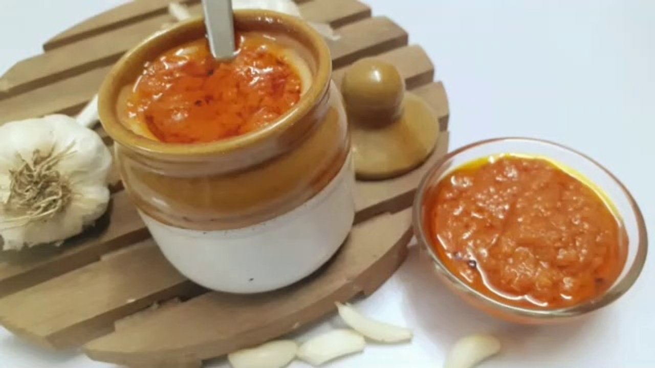 लहसुन टमाटर की  ऐसी लाजवाब चटनी आपने कभी नहीं खायी होगी | How to make Garlic Chutney |
