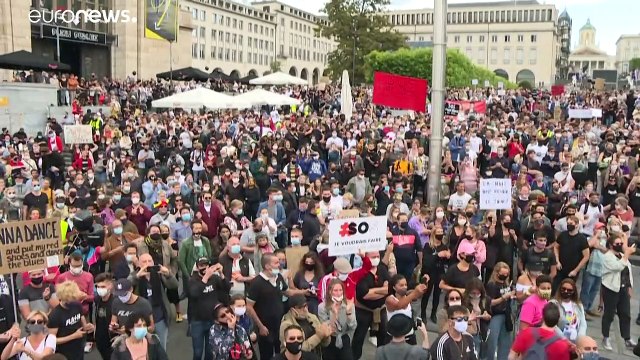 Работники ночных клубов протестуют против безработицы