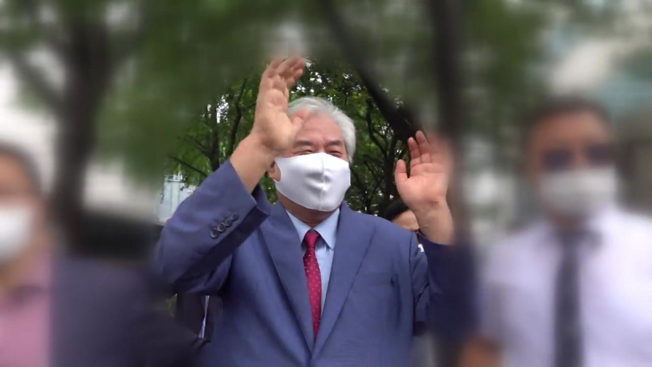 법원, 전광훈 목사 보석 취소 결정...곧 재수감 / YTN