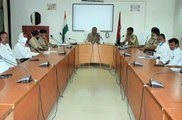 इटावा: अपर पुलिस अधीक्षक ने व्यापारियों के साथ की मीटिंग